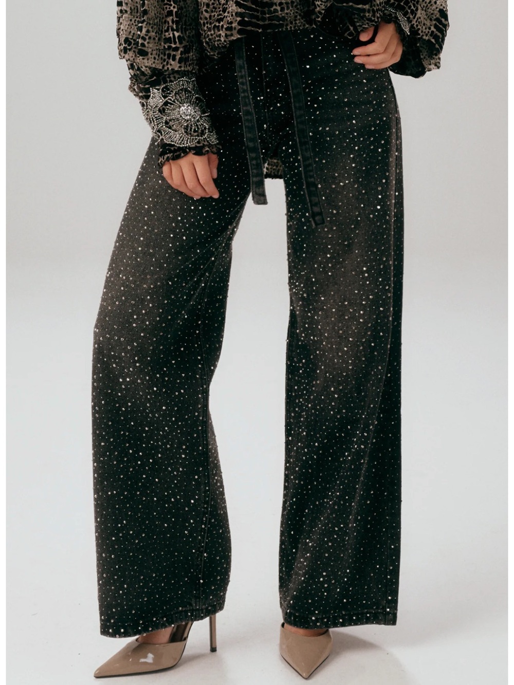 OJO DE LEÓN LEX DENIM BEDAZZLED JEANS BLACK WASH - 40 - Picture 2 of 10
